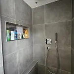ホームステイ Private Room's Aitrach, Style, Comfort, Quiet, Motorway Connection Aitrach